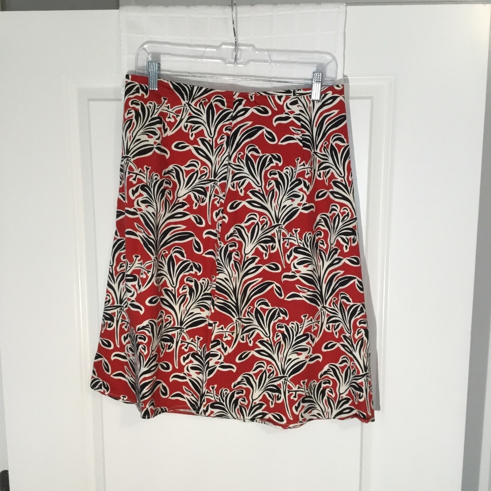 Jaloux / Zalu Ladies Floral Skirt Red/ Black/ Cream Size M